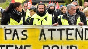 Francis Lalanne, lors de la marche pour le climat à Metz le 4 mai 2019.