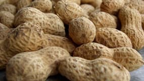 L'arachide est présente dans de nombreuses recettes et produits industriels.