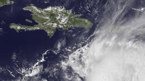 Vue satellite l'ouragan Matthew sur les Caraïbes.