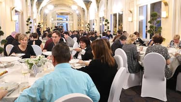 Le dernier repas concocté par les finalistes de Top Chef pour une centaine de bénévoles de la Croix rouge et une poignée de journalistes.