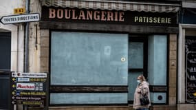 Une boulangerie fermée à Tonnerre (Yonne), en 2022