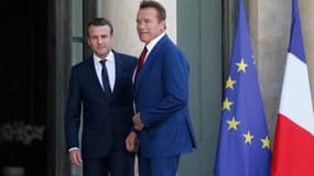 Emmanuel Macron et Arnold Schwarzenegger