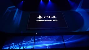 Sony a dévoilé un tout petit aperçu de sa nouvelle console, comme une nouvelle manette