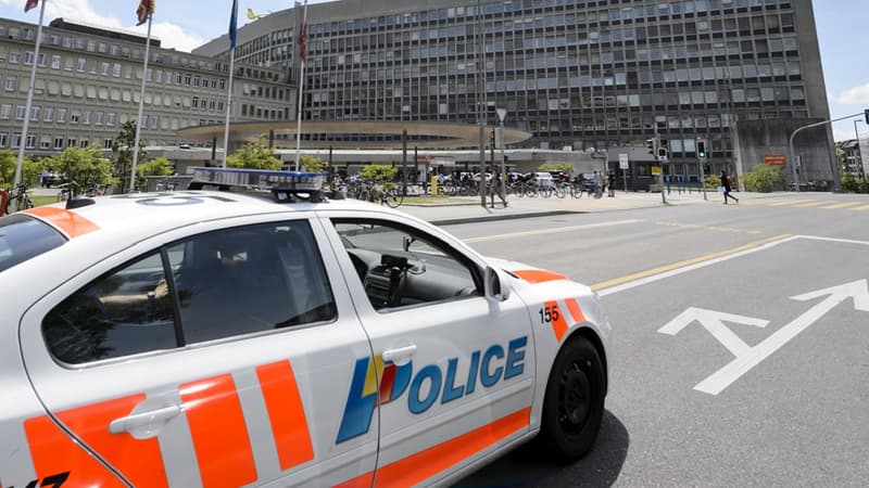 Une voiture de police suisse à Genève - PHOTO D'ILLUSTRATION