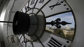L'horloge de l'Hôtel de ville de Paris.