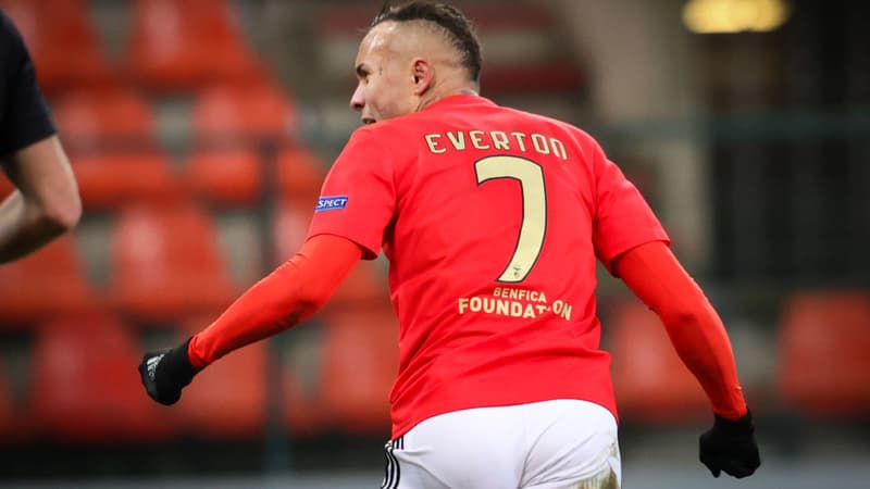 Everton - Benfica