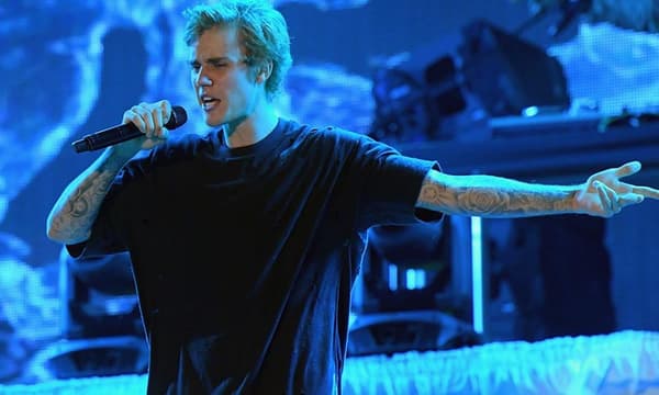 Justin Bieber en concert au Fontainebleau Miami Beach, pour le Nouvel An, le 31 décembre 2016. 