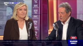Marine Le Pen explique pourquoi la gestion du covid-19 par le gouvernement est "frappante et particulièrement pénible"