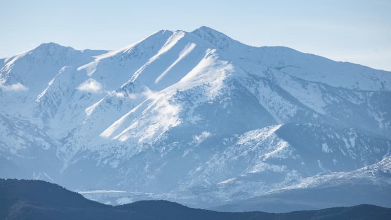 Jusqu'à 2,35 mètres: des épaisseurs de neige exceptionnelles voire inédites relevées dans les Pyrénées en janvier