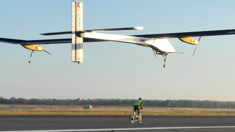Solar Impulse (premier du nom) prenait son envol pour un voyage à travers le désert marocain, le 21 juin 2012.