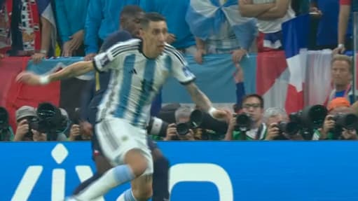 La faute de Dembélé sur Di Maria en finale de Coupe du monde 2022 entre la France et l'Argentine
