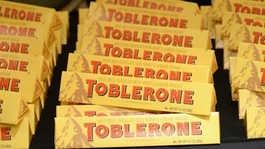 En modifiant la forme de ses barres iconiques, Toblerone pourrait s'être tiré une balle dans le pied.