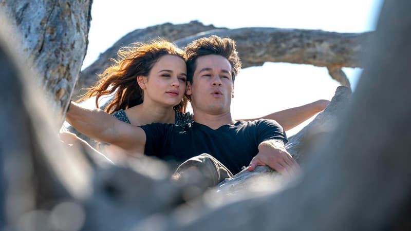Joey King et Kyle Allen dans "The In Between"'