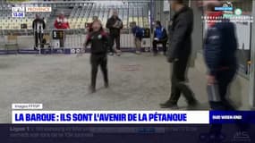 La barque : ils sont l'avenir de la pétanque