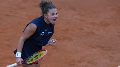 L'Italienne Jasmine Paolini lors de sa victoire contre Coco Gauff en finale du tournoi WTA de Rome le 17 mai 2025