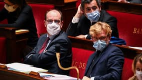 Le Premier ministre Jean Castex, le ministre de l'Intérieur Gérald Darmanin, le ministre des Relations avec le Parlement Marc Fesneau, à l'Assemblée nationale le 1er décembre 2020
