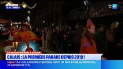 Parade de Noël à Calais: le cortège des chars s'est élancé
