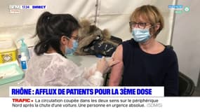Rhône : afflux de patients pour la 3e dose
