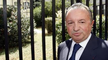Jean-Noël Guérini à son arrivée au tribunal de Marseille, la semaine dernière. Les avocats du président socialiste du conseil général des Bouches-du-Rhône, mis en examen pour association de malfaiteurs, ont officiellement demandé le "dépaysement" de son d