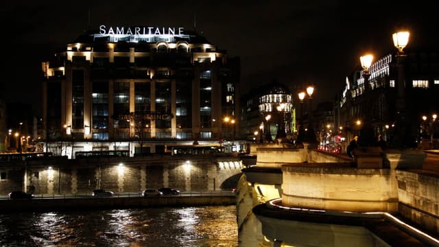 Les bâtiments pré-haussmanniens seront remplacés par une façade ondulée en verre.