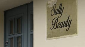 La devanture du salon de beauté "Sully Beauty" situé à Boulogne-sur-Mer (Pas-de-Calais), début décembre 2024.