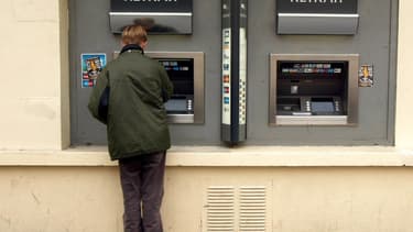 Les Français utilisent de plus en plus leur découvert bancaire