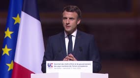 Emmanuel Macron à Versailles, à l'issue du sommet des chefs d'État et de gouvernement des pays membres de l'Union européenne, le 11 mars 2022.