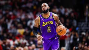 LeBron James avec les Lakers de Los Angeles, le 29 mars 2023.