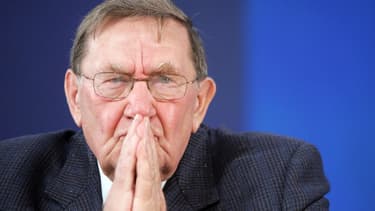 Louis Viannet, 81 ans, estime que Thierry Lepaon devrait "remettre son mandat".