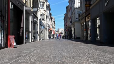 Une rue à Lille durant le confinement