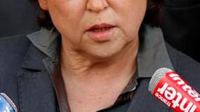 Alliée à l'aile gauche du Parti socialiste pour y prendre le pouvoir, Martine Aubry recentre son discours sur les retraites pour renforcer l'image de la "gauche crédible" qu'elle veut incarner avant la présidentielle de 2012. /Photo prise le 28 avril 2010
