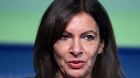 La maire de Paris et candidate socialiste à l'élection présidentielle Anne Hidalgo à Paris, le 26 octobre 2021