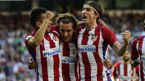 Angel Correa et Filipe Luis savourent l'égalisation de leur coéquipier Antoine Griezmann pour l'Atlético de Madrid face au Real (1-1, 85e).