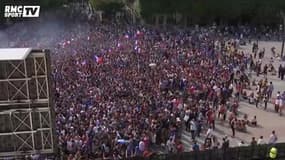 Football / L'Hôtel de Ville Paris fait le plein de supporters - 04/07