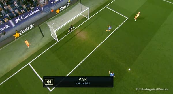 Le but d'Antoine Griezmann face à l'Espanyol fait polémique Le but d'Antoine Griezmann face à l'Espanyol fait polémique