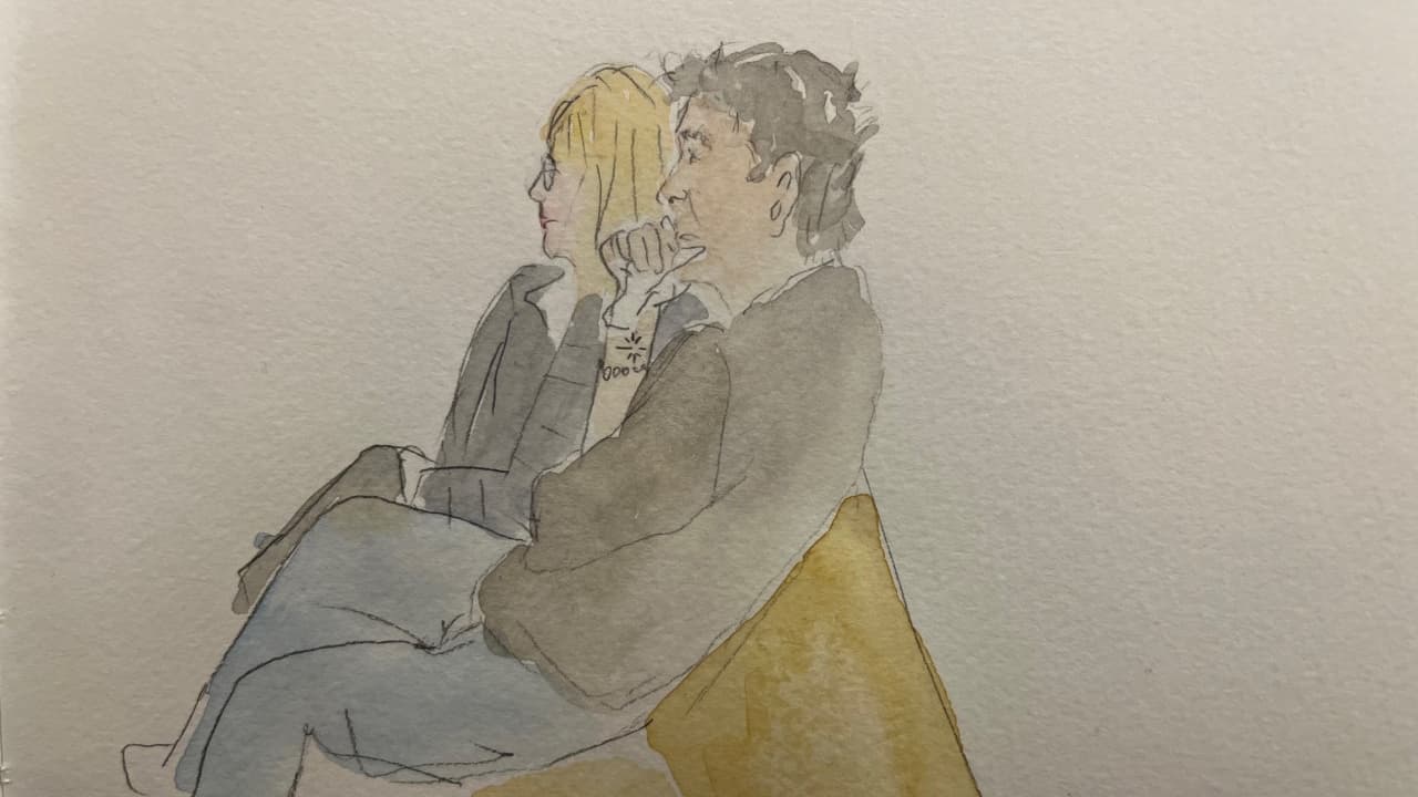 Les enregistrements ont été difficiles à entendre pour les proches de Julie Douib. Les enregistrements ont été difficiles à entendre pour les proches de Julie Douib.