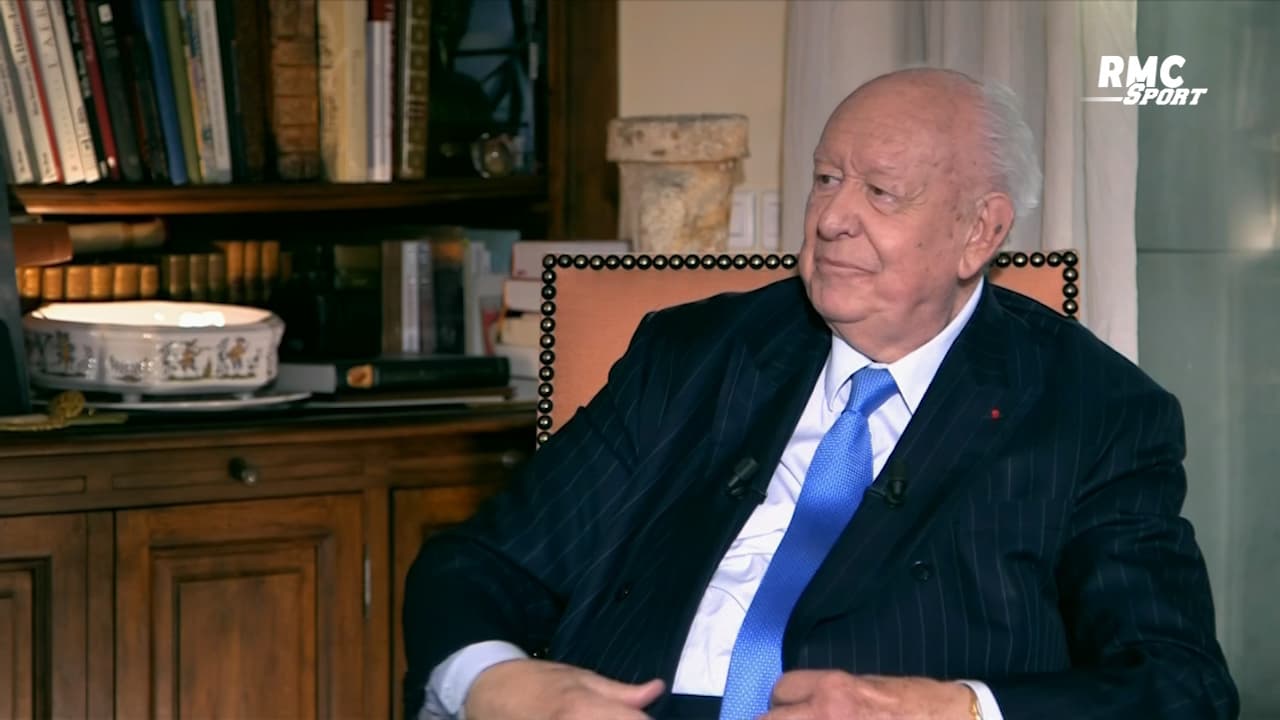 Om Le Velodrome Appartient Aux Marseillais Martele Gaudin Ancien Maire De Marseille