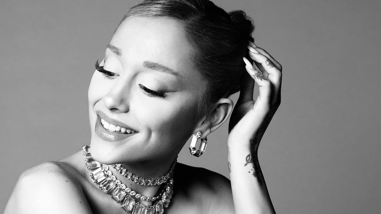 Ariana Grande , Swarovski
