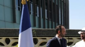 Le Premier ministre français Edouard Philippe rencontre le prince héritier d'Abou Dhabi Mohammed ben Zayed Al-Nahyane 