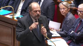 Éric Dupond-Moretti: "Se servir du cercueil d'une gamine de douze ans comme on se sert d'un marchepied, c'est une honte"