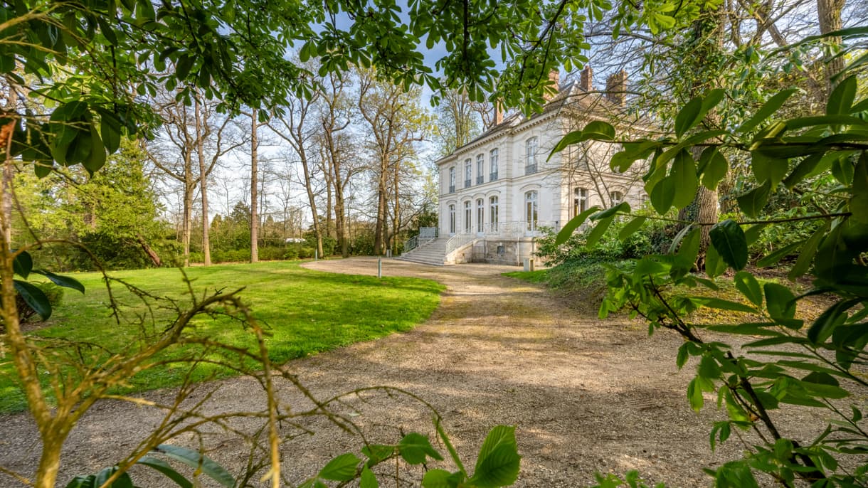 Maison Karl Lagerfeld, Louveciennes