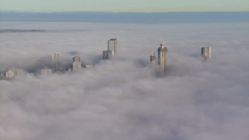 Australie: la ville de Sydney plongée dans un épais brouillard, des vols retardés