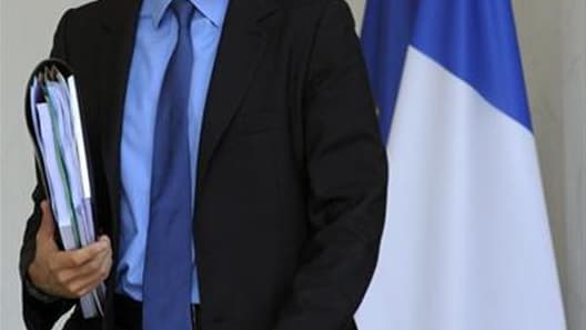 L'ancien ministre de l'Enseignement supérieur et de la Recherche Laurent Wauquiez tente de reconquérir la première circonscription de Haute-Loire en prenant grand soin de cacher son appartenance politique afin de jouer la carte locale. /Photo prise le 11