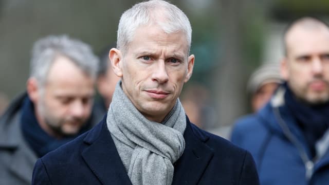 Le ministre de la Culture Franck Riester aux obsèques d'Anna Karina à Paris, le 21 décembre 2019