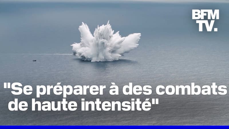 La Marine fait exploser une mine sous-marine près d'un de ses bateaux, dans le cadre d'un exercice