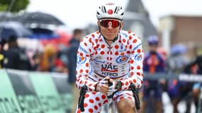 Tadej Pogacar au départ de la 3e étape du Tour de France à Valenciennes le 7 juillet 2025
