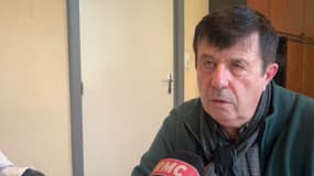 Eric Houlley, le maire de Lure, où un fiché S frère d'un terroriste du Bataclan, est assigné à résidence