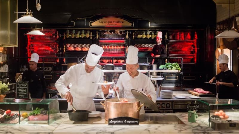 Travailler moins mais mieux: quand le restaurant Les Grands Buffets s'improvise laboratoire social