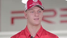 Mick Schumacher paraît appliqué avant ses débuts en F2