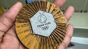 De nombreux athlètes des Jeux olympiques et paralympiques de 2024 ont renvoyé leurs médailles endommagées à la Monnaie de Paris, qui les a fabriquées.